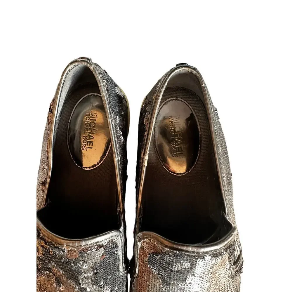 🇺🇸 🍁 BUNDLE ONLY - 5/$15 Michael Kors Gray Sequins Loafer Sneakers, size 9